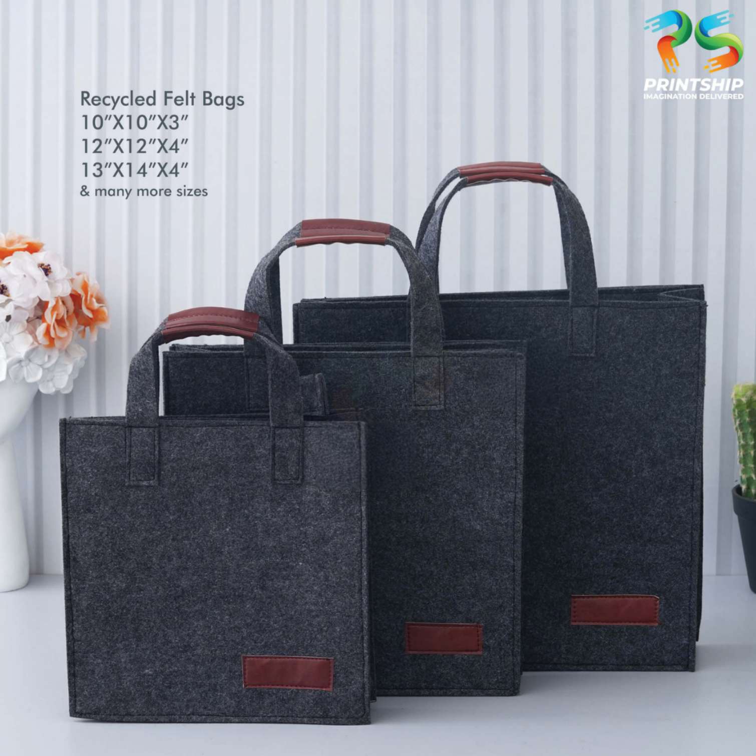 Black Recycled Felt Hand Bag (Medium) - product image 3