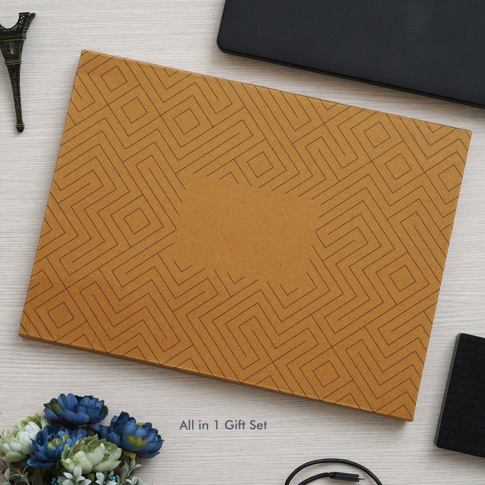 Sophisticated Tan Vegan Leather Office Gift Set - product image 2