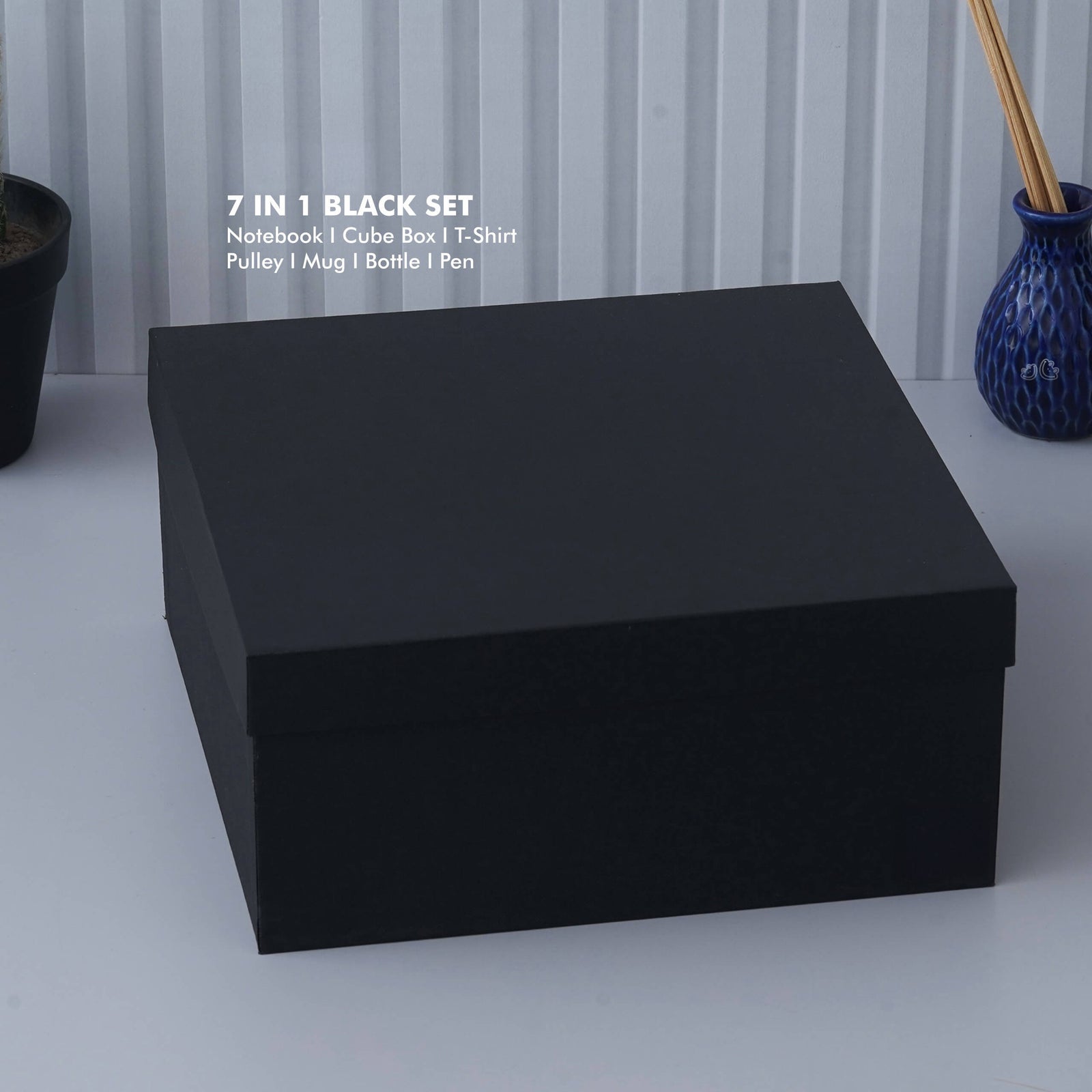 Deluxe Black Gift Set - Notebook, Cube Box, T-Shirt, Mug, Bottle, Pen - product image 4