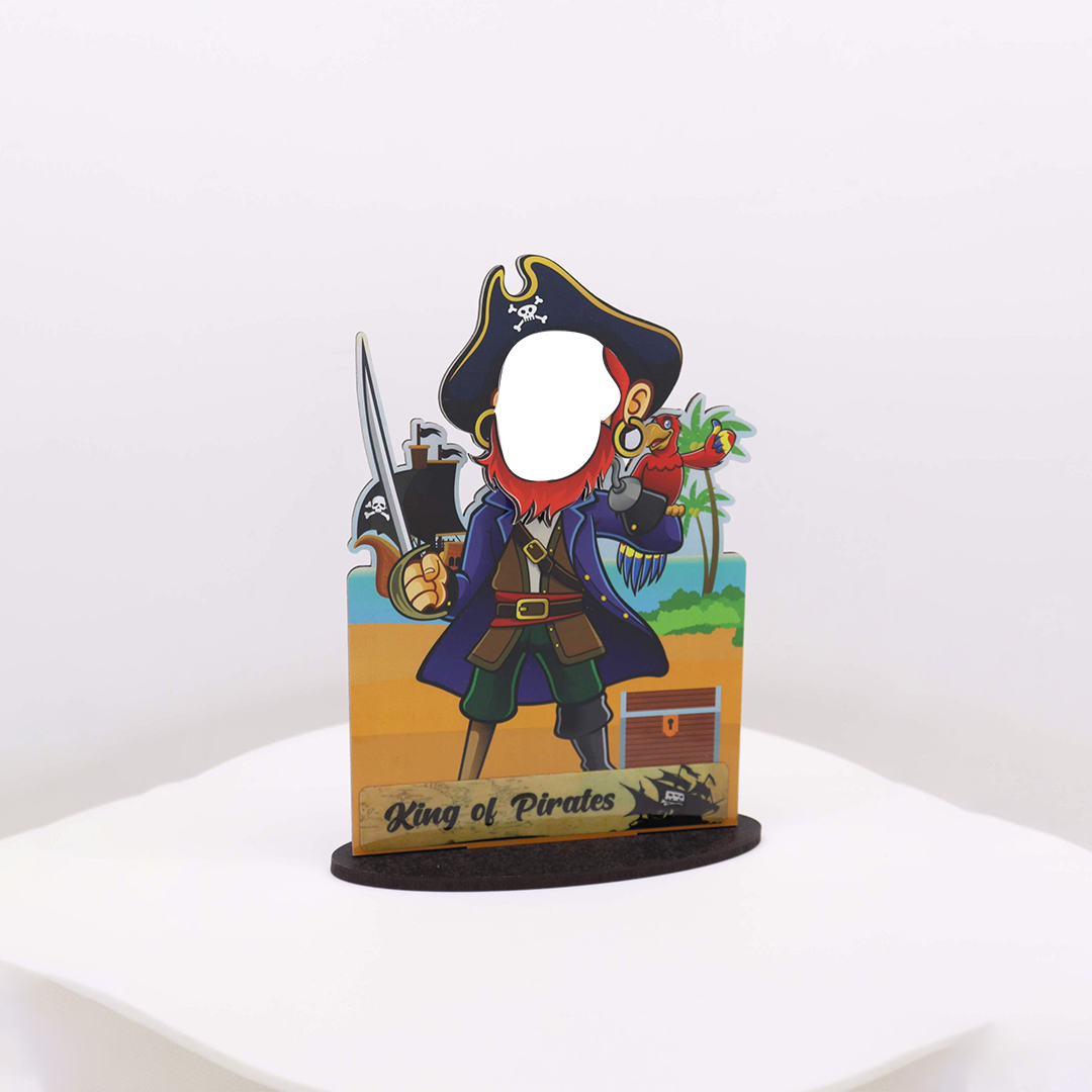 Pirate - Fun Cut Out with Shaking Head - product image 2