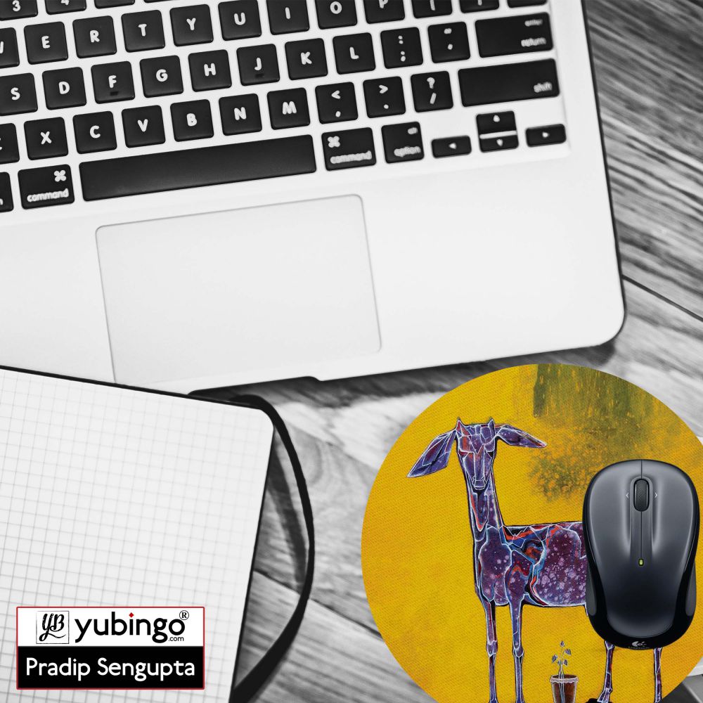 Expecting Mother Mouse Pad (Round) - product image 4