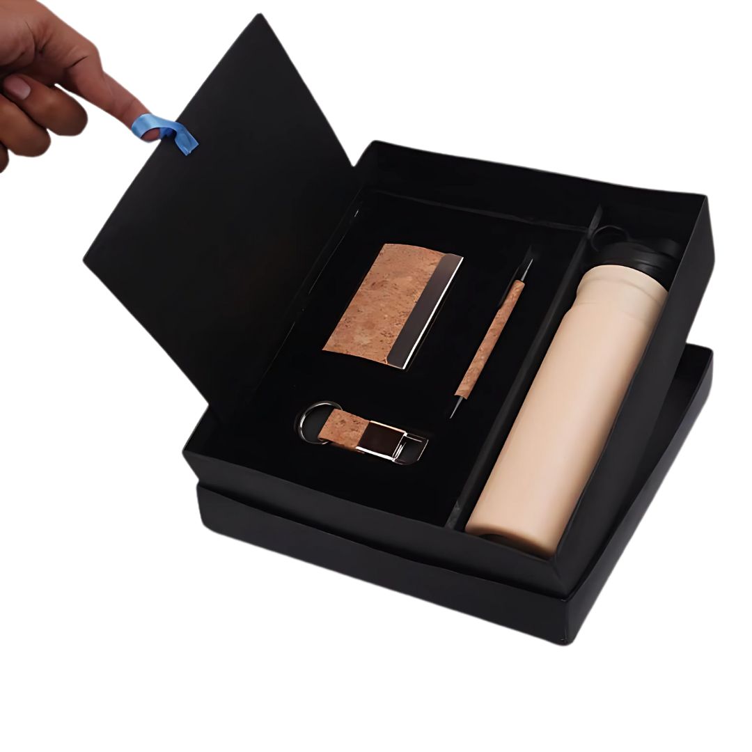 Q153 - Compact 5 Pc Cork Gift Set - corporate gift by YuBingo