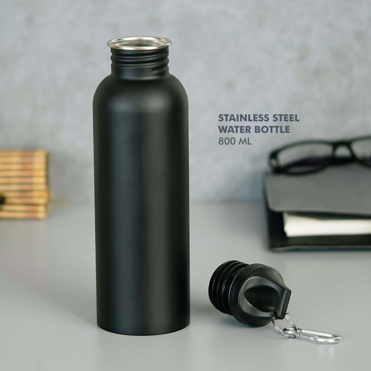 Customizable Black Stainless Steel Bottle with Carabiner - 800 ML - product image 3