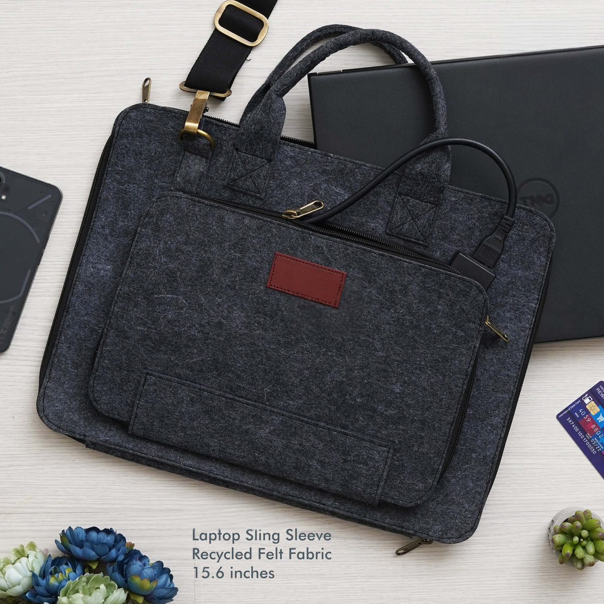Customizable Black Laptop Sleeve - Eco-Friendly Protection - product image 2