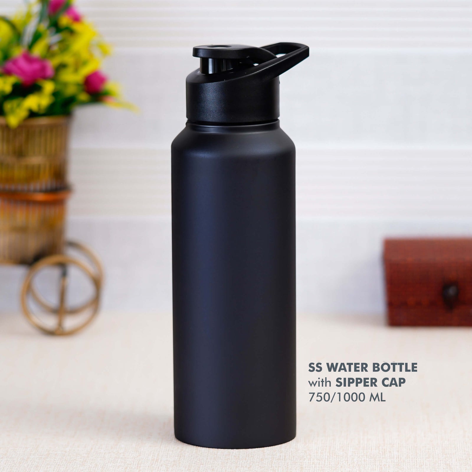 Customizable Black Stainless Steel Bottle with Sipper Cap - 750 ML - corporate gift by YuBingo