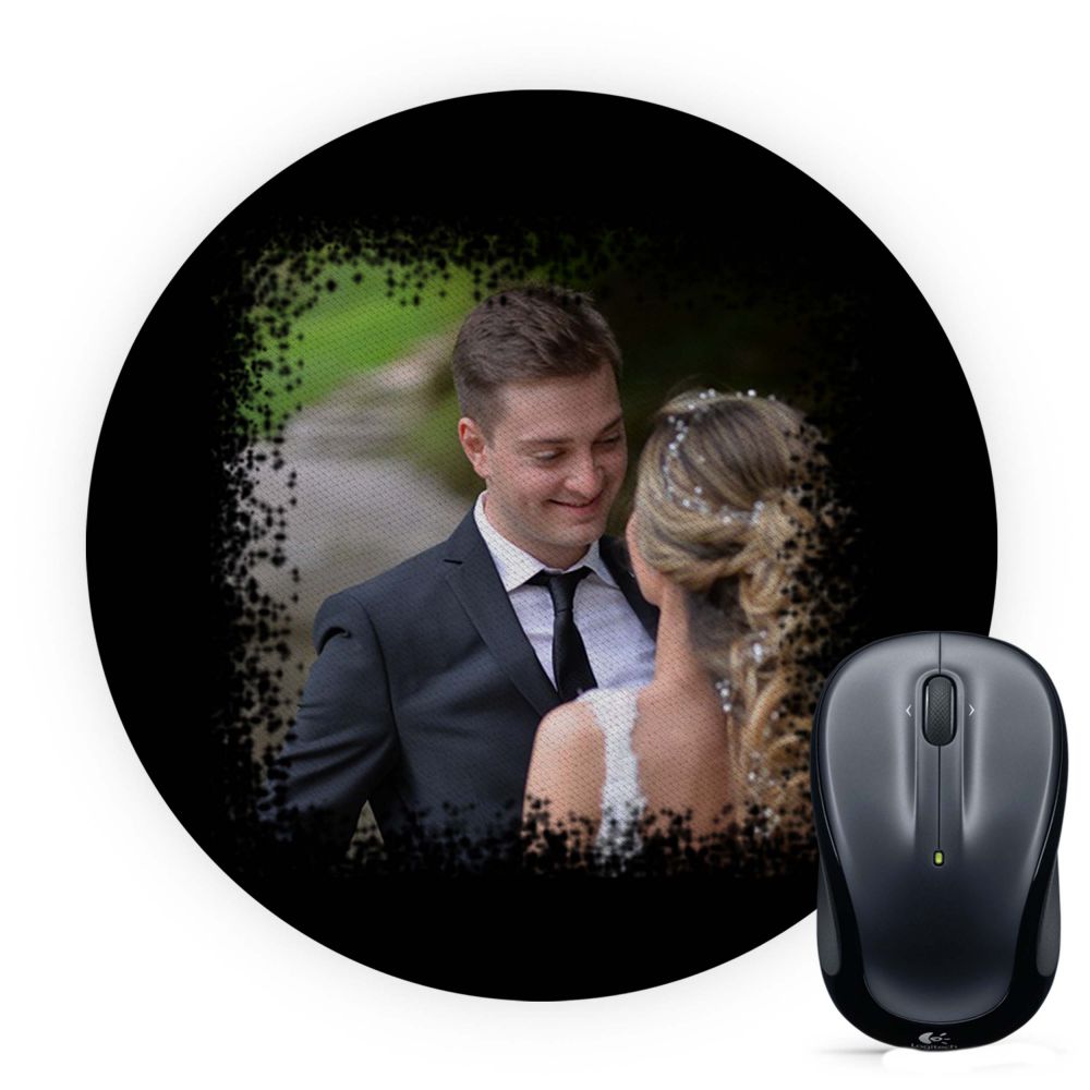 Photo in Grunge Finish Mouse Pad (Round) - corporate gift by YuBingo